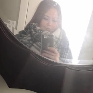 Meet your Posher, Hana